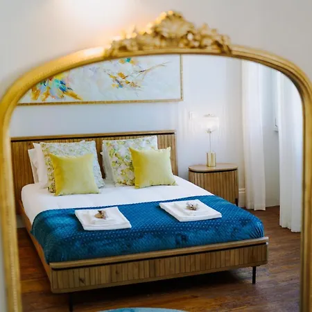 Romantic Luxury House W Captivating Outdoor Patio Apartment Porto