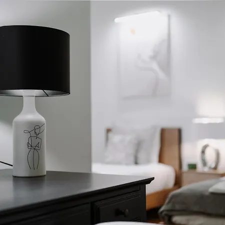 Romantic Luxury House W Captivating Outdoor Patio Daire *