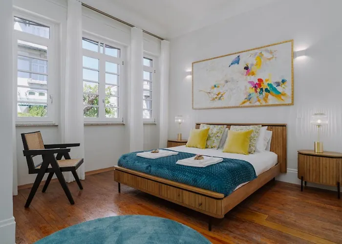 Romantic Luxury House W Captivating Outdoor Patio דירה *