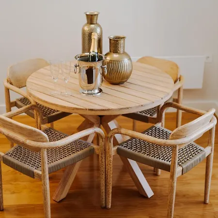 Romantic Luxury House W Captivating Outdoor Patio